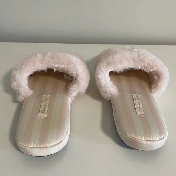Victoria Secret Slippers - Picture 2 of 6